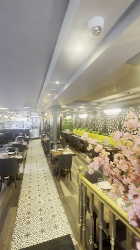 Photo of Asil Mediterranean Turkish Restaurant - 1 Church Hill Rd, London, Barnet EN4 8SY